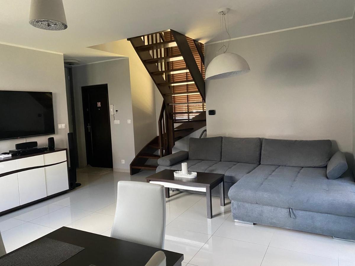 Villa Hire House *